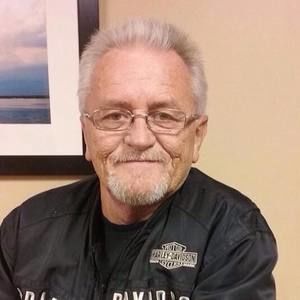 Meet your Posher, Tom